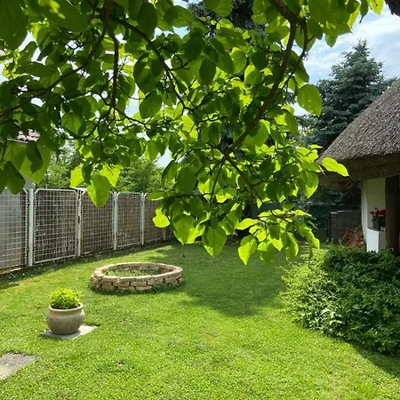 Semesterbostad Nadfedeles Haziko *